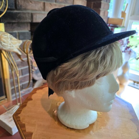 Thomas Townend & Collmest - Vintage Traditional Velvet Equestrian Riding Hat - Picture 1 of 11